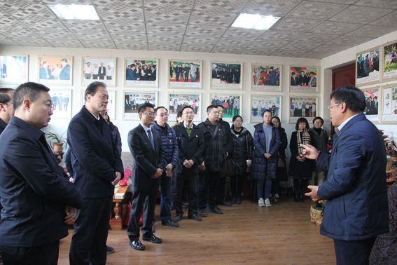 说明: https://news.sxau.edu.cn/_mediafile/news/2019/12/13/2gx3hnq20a.jpg