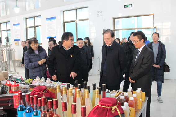 说明: https://news.sxau.edu.cn/_mediafile/news/2019/12/13/4nflwwp1zw.jpg
